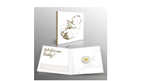 Lingot porte-bonheur en or pur d'1/100 once avec une carte-cadeau pour bébé